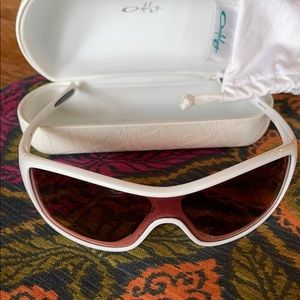 Women’s Oakley Sunglasses